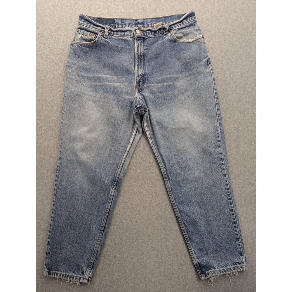 Vintage Levis 550 Jeans Womens 18 Short Blue Relaxed Tapered Made in USA 90s Y2K